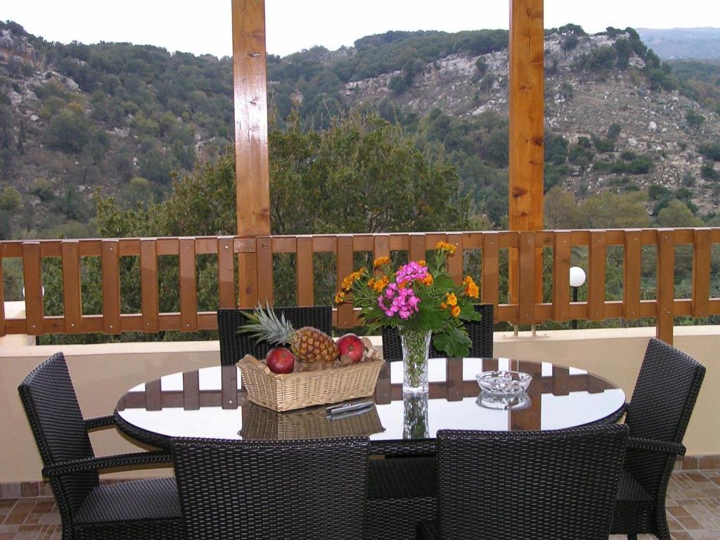 Stratos Villas Kaloniktis Oda fotoğraf